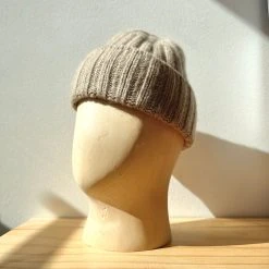 Cableami Black Cashmere Knit Beanie